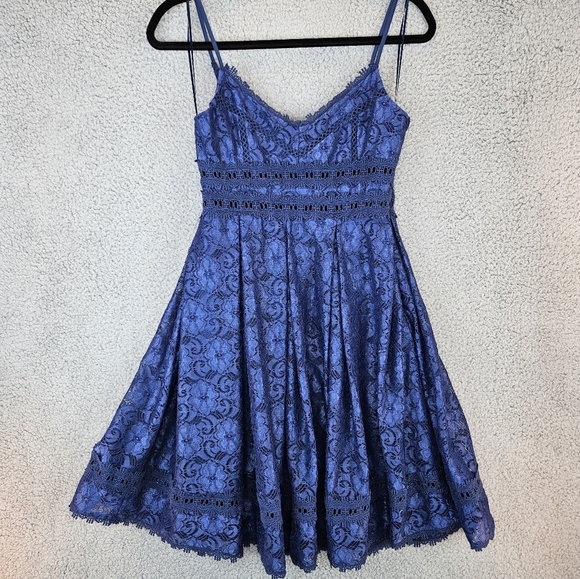 NSR Womens Provance Blue Navy Lace Mini Dress Sz S Adj. Straps Stretch flare - Picture 3 of 13
